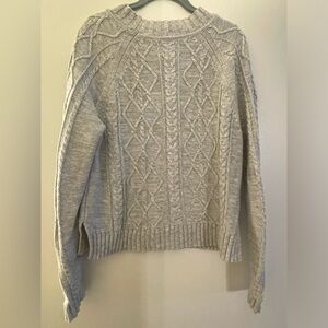 GAP OC Cable Crew Cable Knit Sweater Light Heather Gray